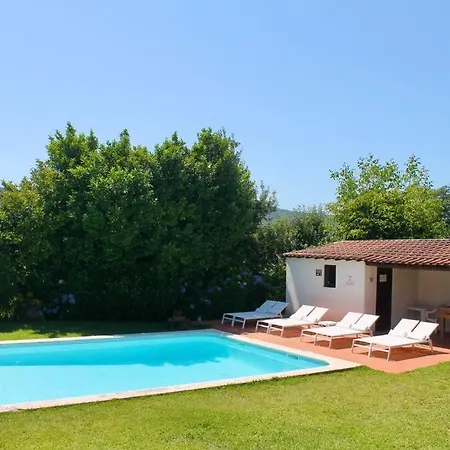 Casa Dos Esteios- Paredes