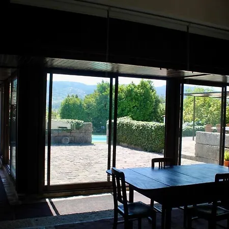Casa Dos Esteios- Paredes