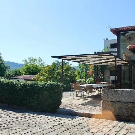 Casa Dos Esteios- Paredes *